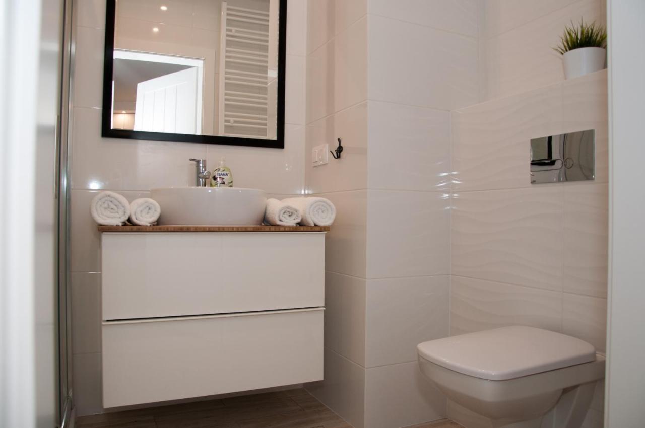 Apartament Business Magazynowa 11A วอร์ซอ ภายนอก รูปภาพ