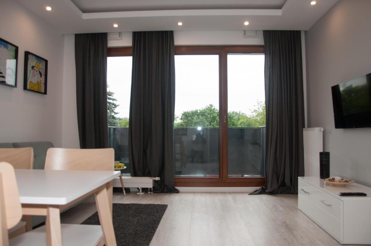 Apartament Business Magazynowa 11A วอร์ซอ ภายนอก รูปภาพ