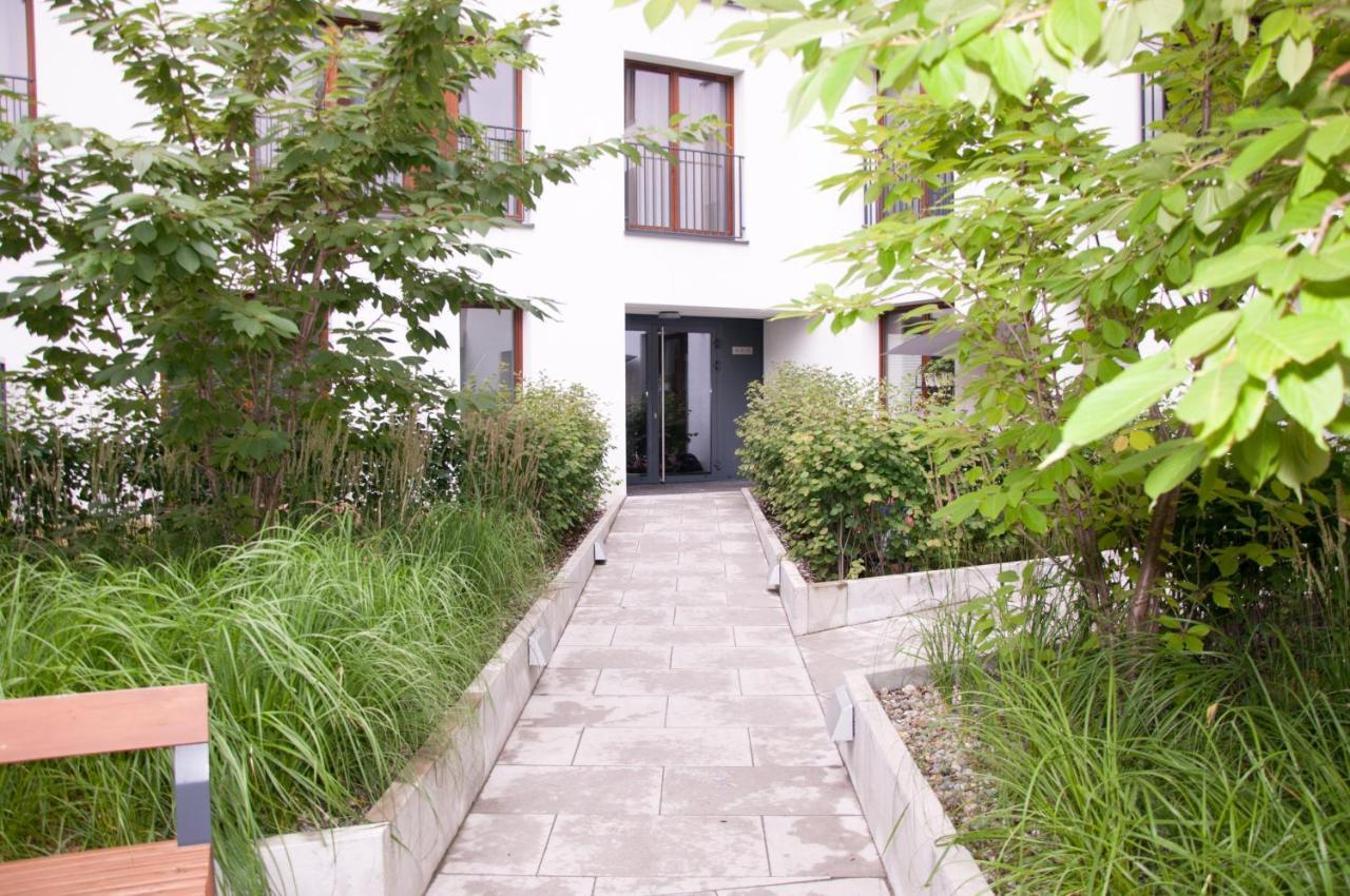 Apartament Business Magazynowa 11A วอร์ซอ ภายนอก รูปภาพ